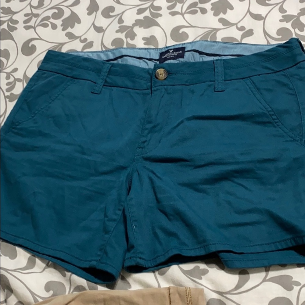 2 midi shorts